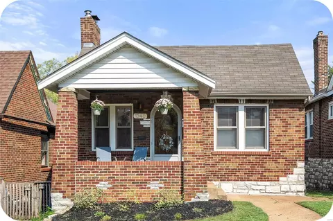 1548 Louisville Ave, Saint Louis, MO 63139
