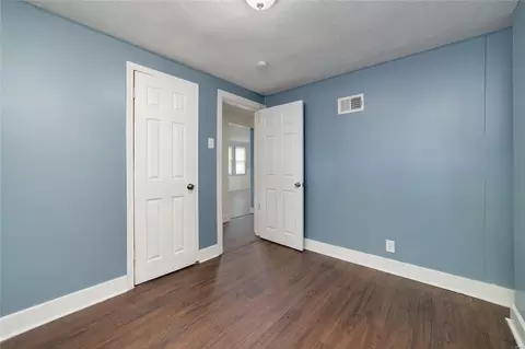 465 S Dade Ave, Ferguson, MO 63135 photo 17