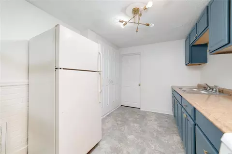 465 S Dade Ave, Ferguson, MO 63135 photo 7