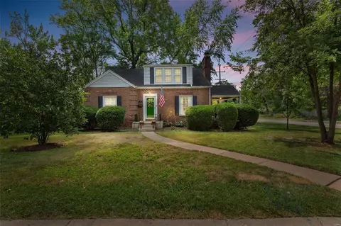 790 W Kirkham Ave, Saint Louis, MO 63122
