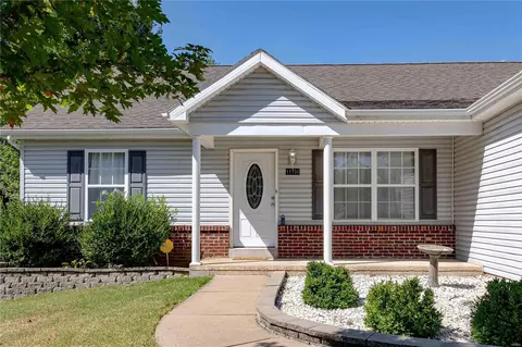 11731 Prigge Meadows Dr, Saint Louis, MO 63138