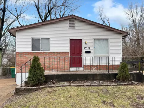 10328 Baron Dr, Saint Louis, MO 63136