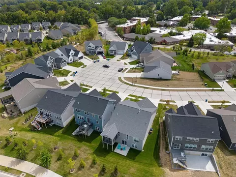 View/Area - 147 Palais Ct, Saint Charles, MO 63301 photo 3 of 6