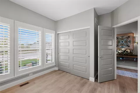 Entry Way - 147 Palais Ct, Saint Charles, MO 63301 photo 4 of 4