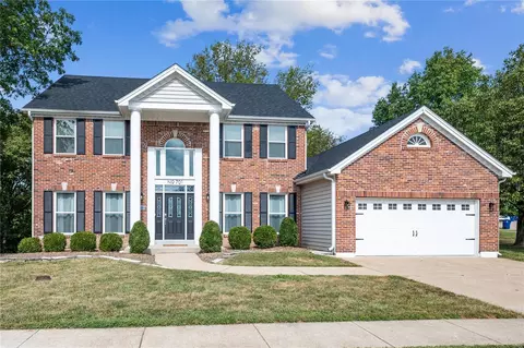 701 Arbor Ridge Ct, Ballwin, MO 63021