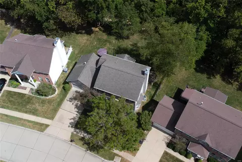 View/Area - 464 Terrington Dr, Ballwin, MO 63021 photo 3 of 3