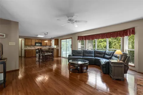 Living - 464 Terrington Dr, Ballwin, MO 63021 photo 3 of 3