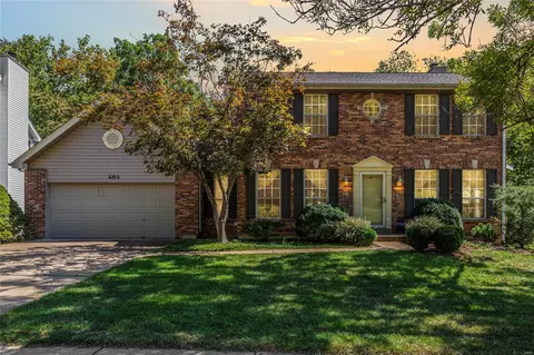 464 Terrington Dr, Ballwin, MO 63021