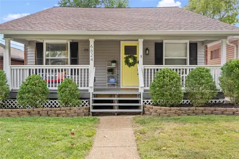 6824 Garner Ave, Saint Louis, MO 63139