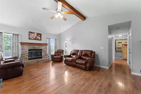 1454 Chambers Dr, O'fallon, MO 63366 photo 3