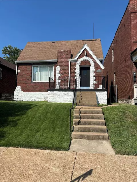 4207 W San Francisco Ave, Saint Louis, MO 63115