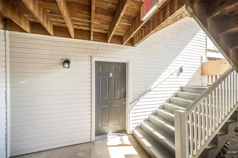 1409 Summertree Spgs #B, Valley Park, MO 63088