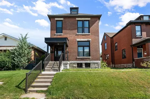 6704 Vermont Ave, Saint Louis, MO 63111