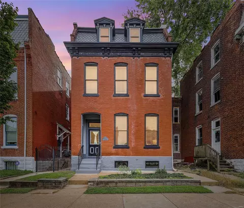 3326 Wisconsin Ave, Saint Louis, MO 63118