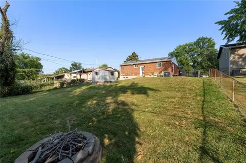613 Schmelz Dr, Eureka, MO 63025 photo 26