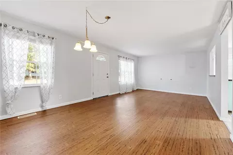 613 Schmelz Dr, Eureka, MO 63025 photo 5
