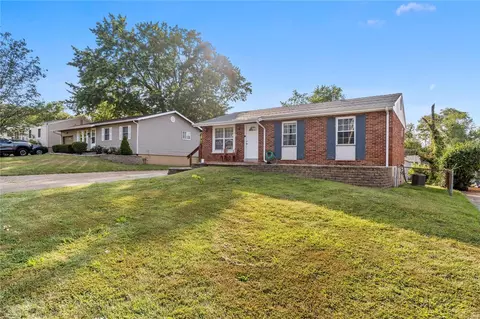 613 Schmelz Dr, Eureka, MO 63025 photo 3