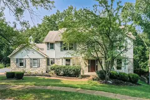 2409 Powders Mill Dr, Wildwood, MO 63005