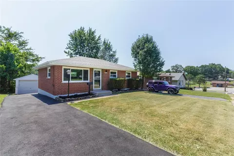 9544 Cote Brilliante Ave, Saint Louis, MO 63114