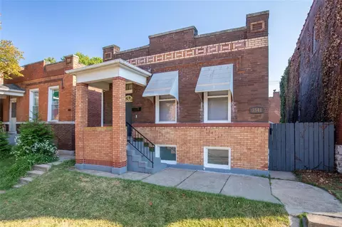 3541 Itaska St, Saint Louis, MO 63111