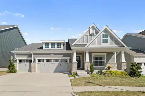 16880 Red Dragon Pl, Wildwood, MO 63011