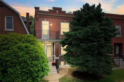 1831 Allen Ave, Saint Louis, MO 63104