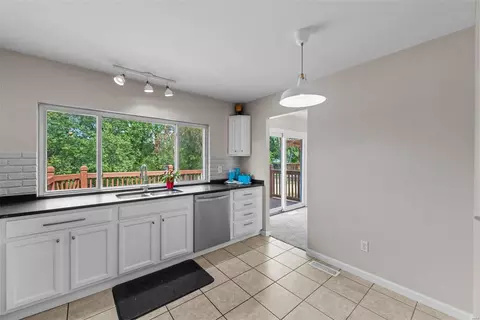 837 Forest Village Dr, Ballwin, MO 63021 photo 10