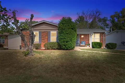 837 Forest Village Dr, Ballwin, MO 63021 photo 36