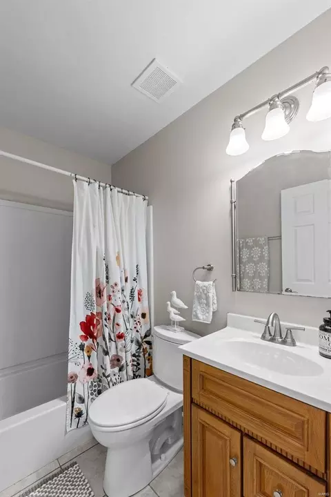 837 Forest Village Dr, Ballwin, MO 63021 photo 24