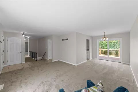 837 Forest Village Dr, Ballwin, MO 63021 photo 7