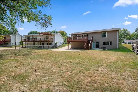 837 Forest Village Dr, Ballwin, MO 63021 photo 33