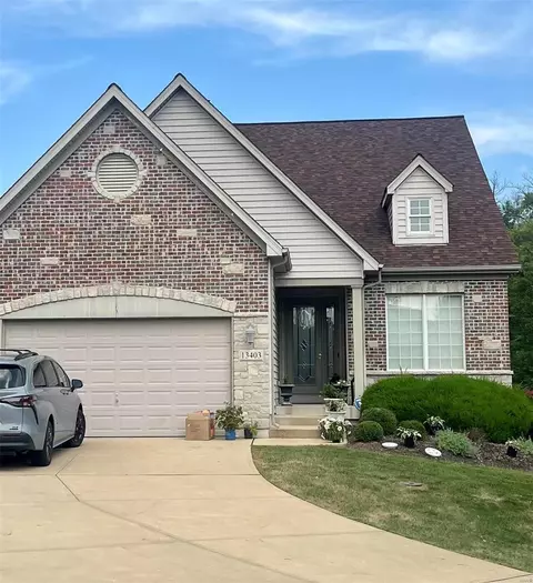 13403 Terra Vista Dr, Saint Louis, MO 63146