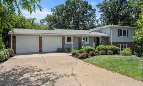 2026 Dougherty Ferry Rd, Saint Louis, MO 63122