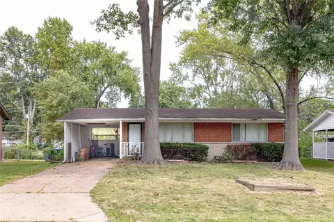 1663 Maldon Ln, Saint Louis, MO 63136 photo 2