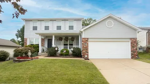 4832 Mehlbrook Dr, Saint Louis, MO 63129