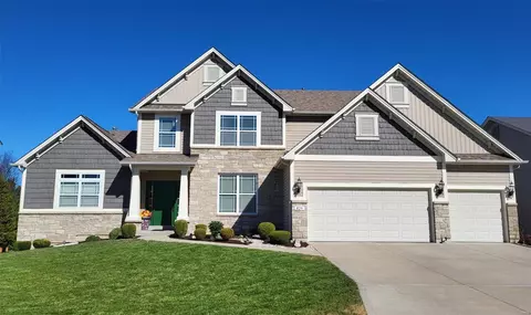 829 Harding St, Saint Peters, MO 63376