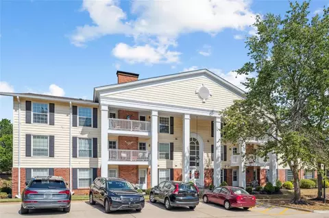 15631 Hedgeford Ct #22, Chesterfield, MO 63017