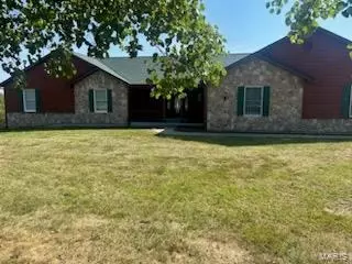 1272 Schluersburg Rd, Augusta, MO 63332