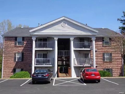 7409 Triwoods Dr #K, Saint Louis, MO 63119