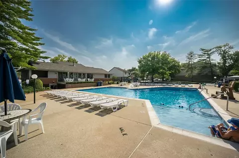 738 Windy Ridge Dr, Ballwin, MO 63021 photo 40