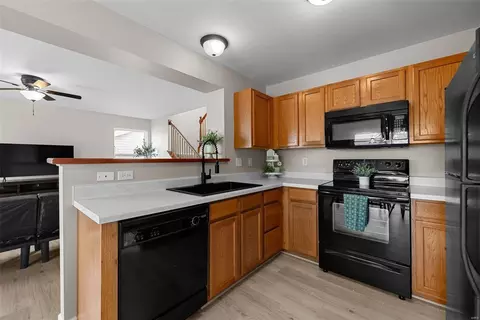 Kitchen - 804 Wayland Dr, O'fallon, MO 63366 photo 2 of 2