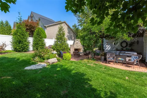 Exterior - 365 David Harrison Ln, Ballwin, MO 63021 photo 3 of 8