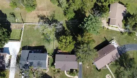 View/Area - 365 David Harrison Ln, Ballwin, MO 63021 photo 1 of 3