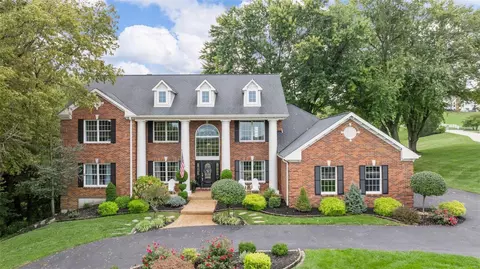 185 Fick Farm Rd, Chesterfield, MO 63005