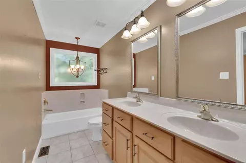 Bath - 12 Cochise Ct, O'fallon, MO 63366 photo 1 of 2