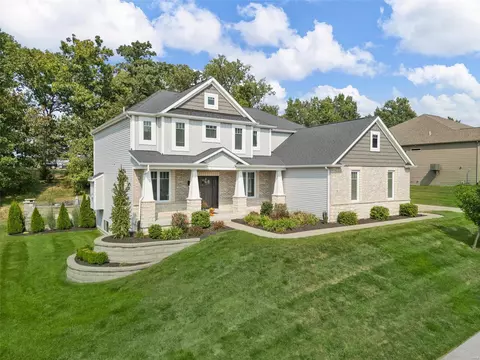 132 Woodspur Dr, Wentzville, MO 63385