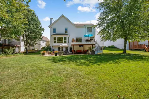 752 Charleston Oaks Dr, Ballwin, MO 63021 photo 28