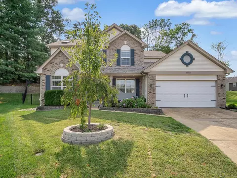 3680 Forest Dale Dr, Saint Louis, MO 63125