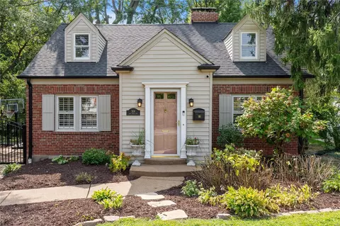 308 E Bodley Ave, Kirkwood, MO 63122