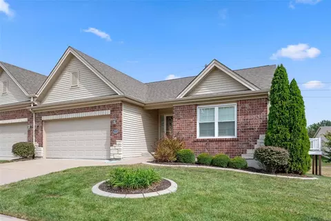 954 Promenade Ct, O'fallon, MO 63368 photo 3
